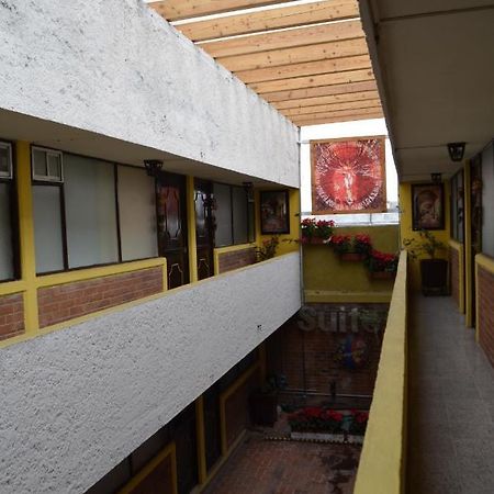 Hotel Tolotzin Toluca Bagian luar foto